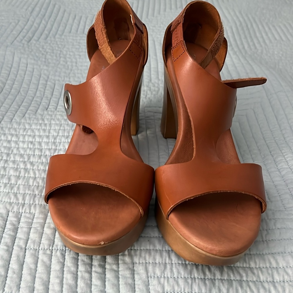 Eric Michael sandals size 41